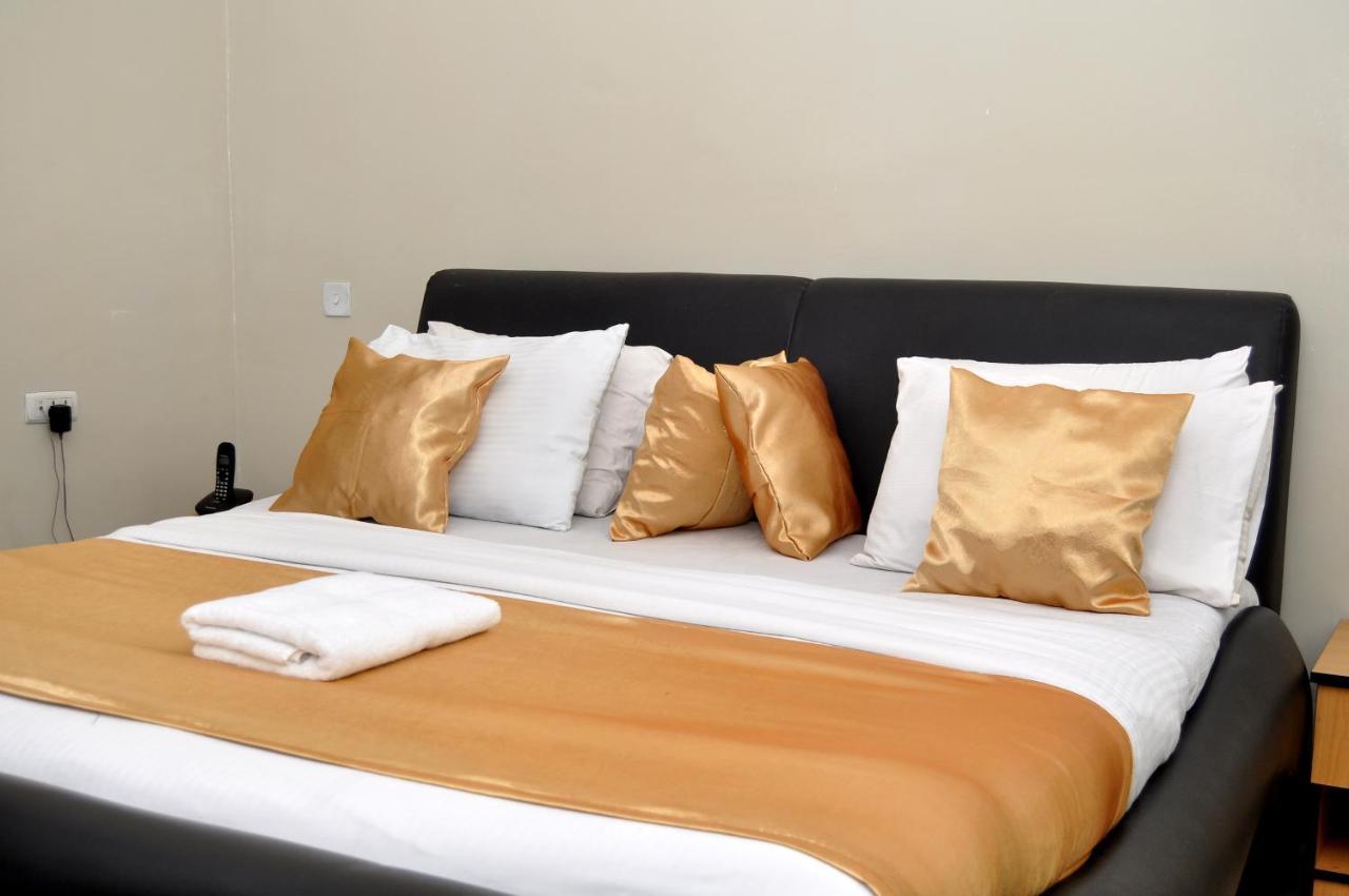 Primal Hotel Isaac John Gra Икея Экстерьер фото